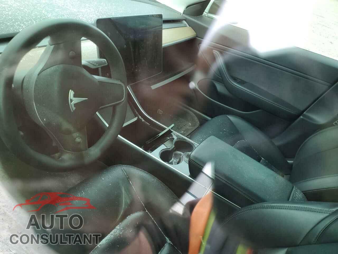 TESLA MODEL 3 2020 - 5YJ3E1EB9LF801059