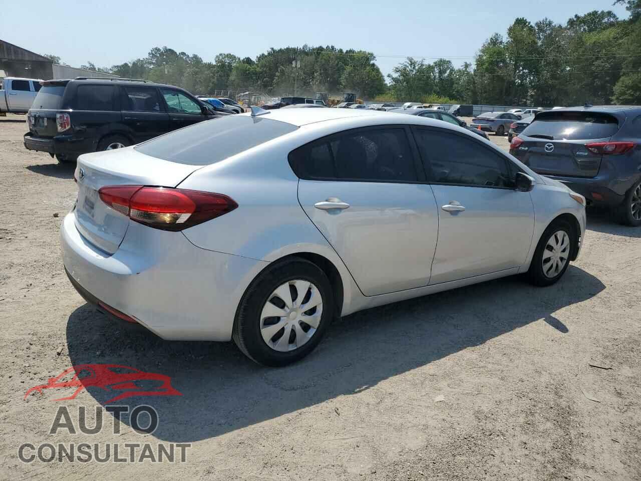 KIA FORTE 2017 - 3KPFK4A78HE057170