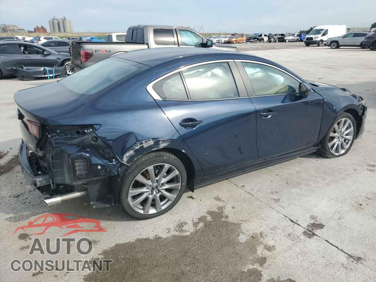 MAZDA 3 2023 - 3MZBPACM5PM366405