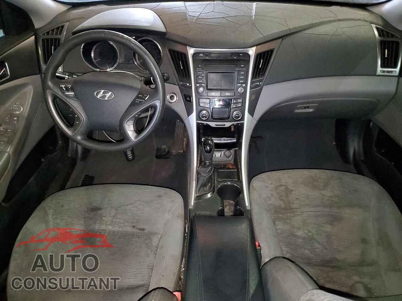 HYUNDAI SONATA 2014 - KMHEC4A42EA110213