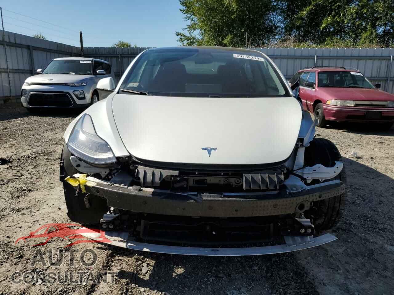 TESLA MODEL 3 2021 - 5YJ3E1EB9MF060249