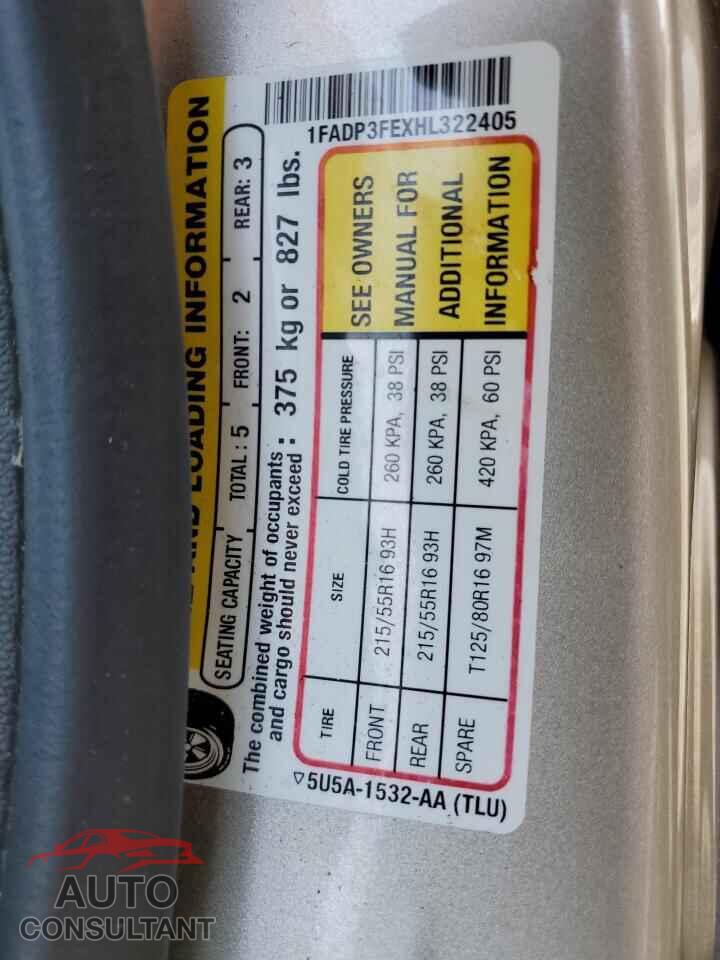 FORD FOCUS 2017 - 1FADP3FEXHL322405