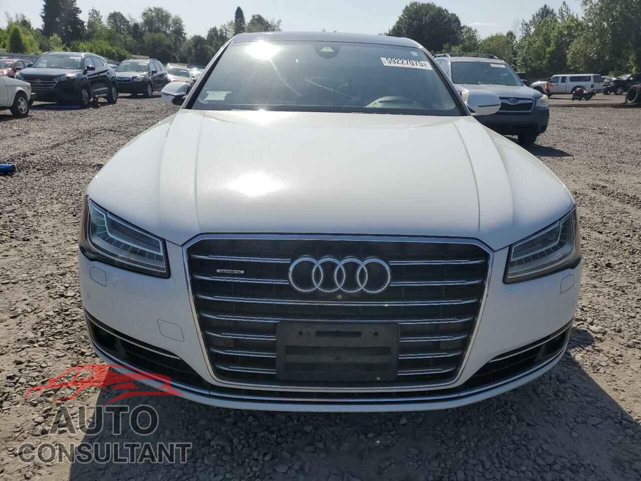 AUDI A8 2016 - WAU3RAFD5GN004283