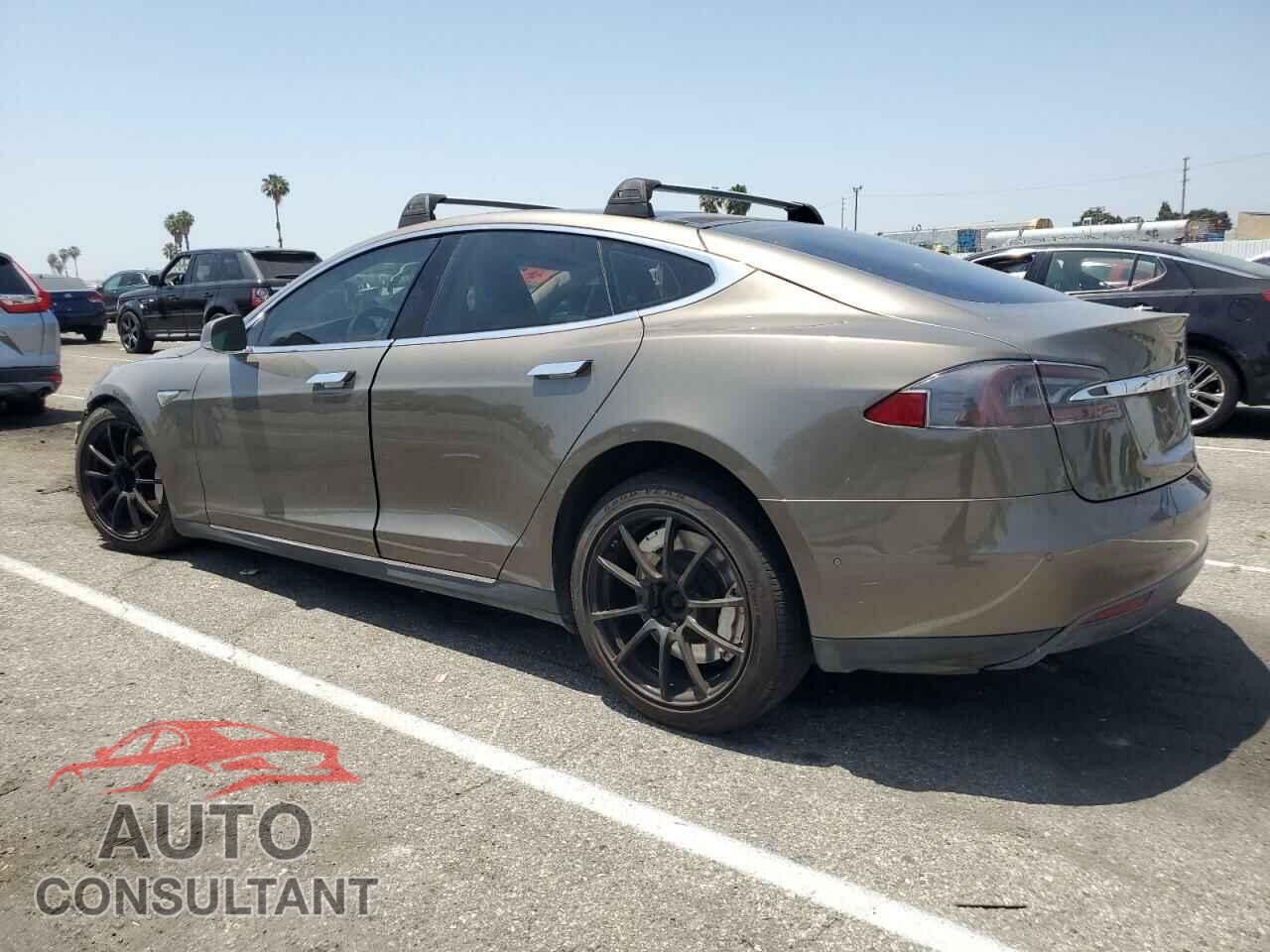 TESLA MODEL S 2016 - 5YJSA1E10GF126349