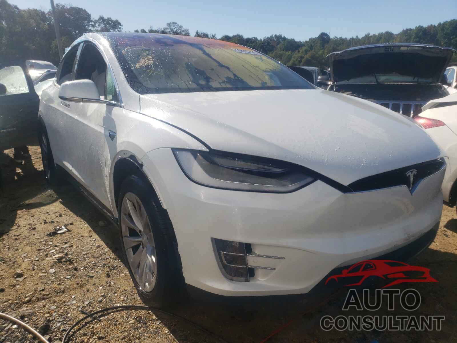 TESLA MODEL X 2021 - 5YJXCBE41MF322795