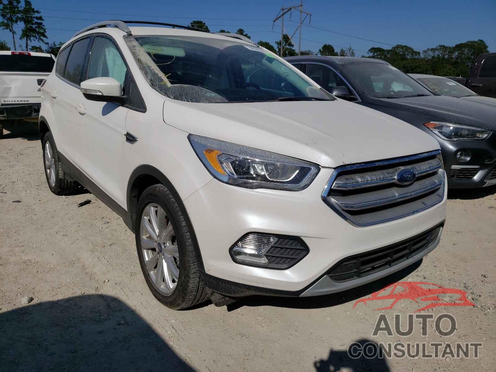 FORD ESCAPE 2017 - 1FMCU0JD3HUA57781