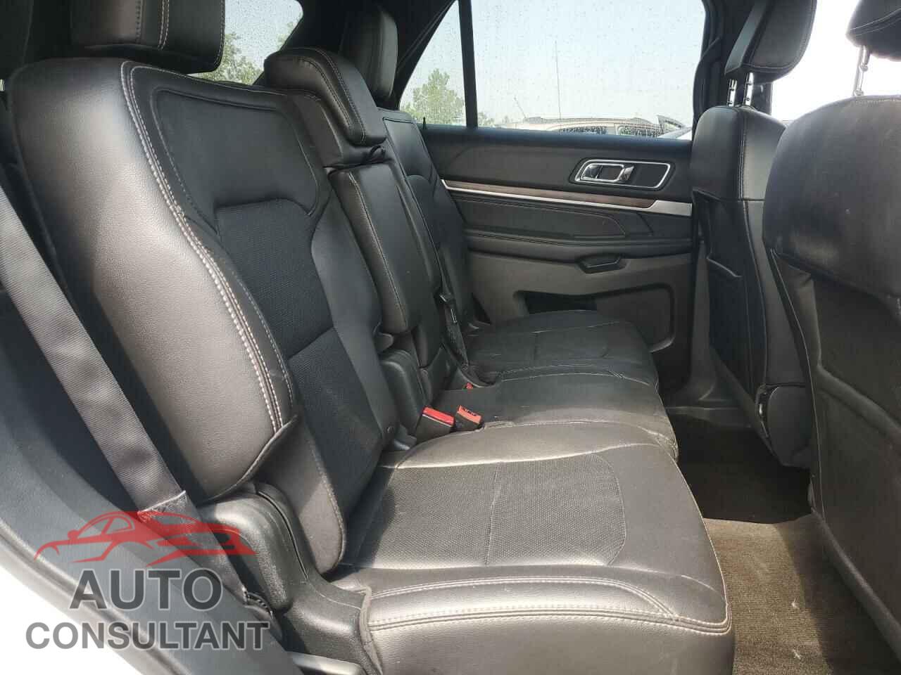 FORD EXPLORER 2018 - 1FM5K8F83JGB29334