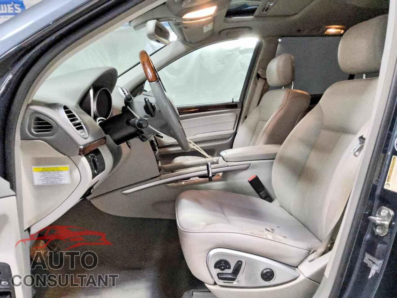 MERCEDES-BENZ GL-CLASS 2012 - 4JGBF7BE8CA801021