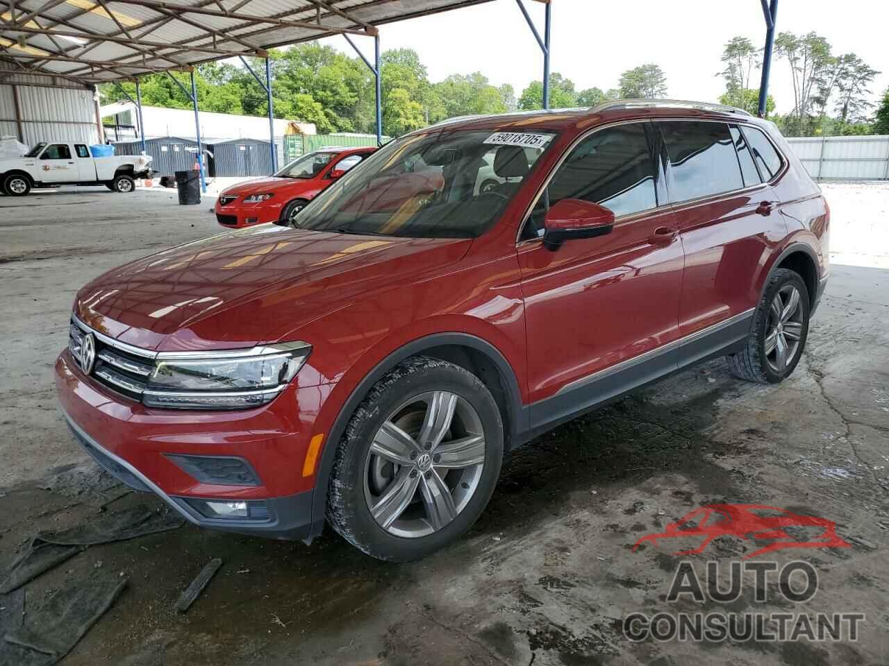 VOLKSWAGEN TIGUAN 2018 - 3VV5B7AX0JM019605