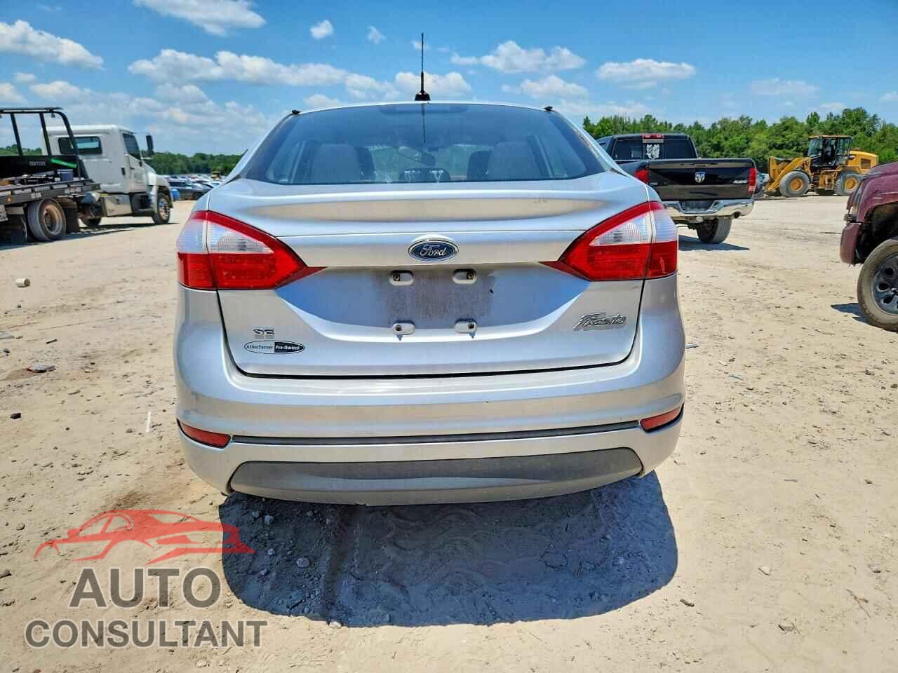 FORD FIESTA 2016 - 3FADP4BJ7GM184571