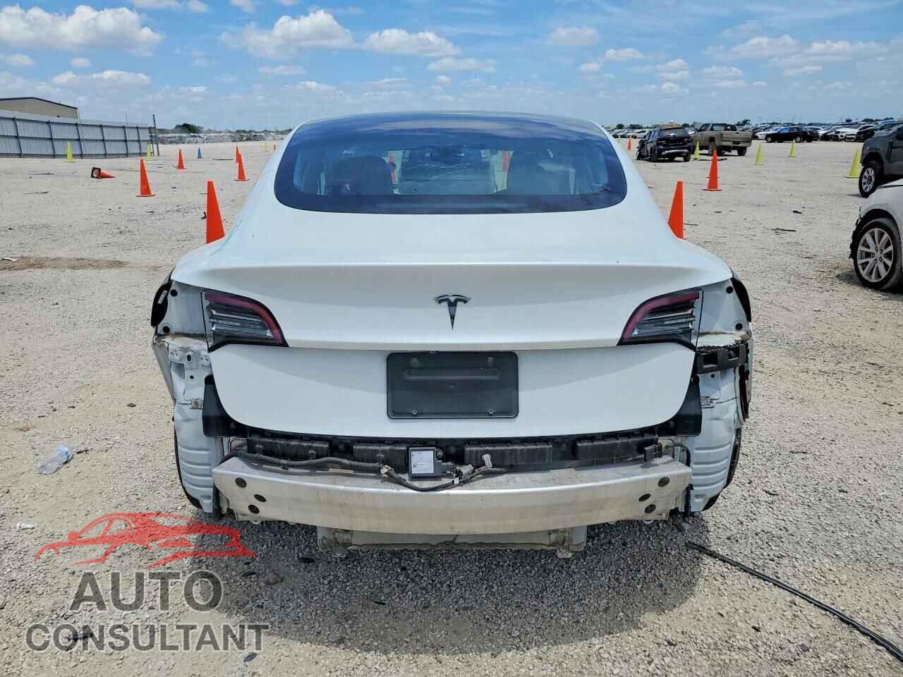 TESLA MODEL 3 2020 - 5YJ3E1EA2LF744761