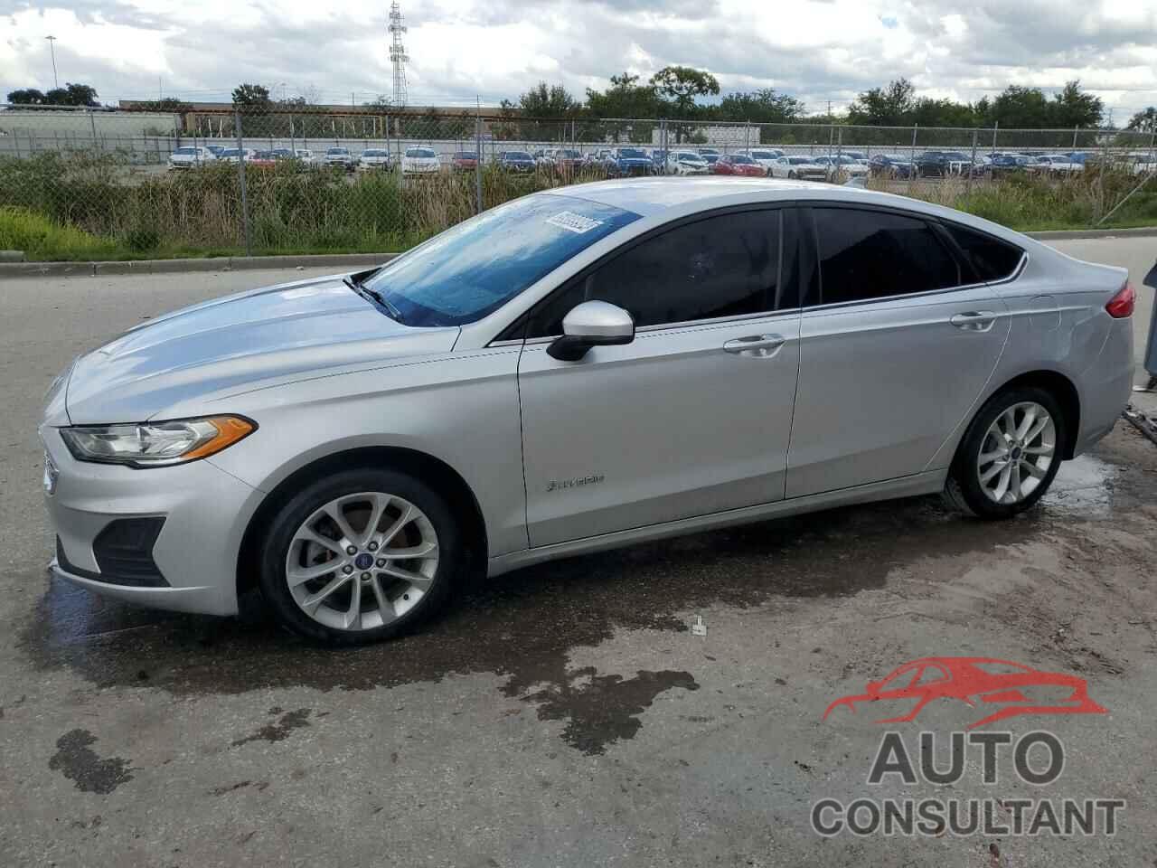 FORD FUSION 2019 - 3FA6P0LU1KR124601