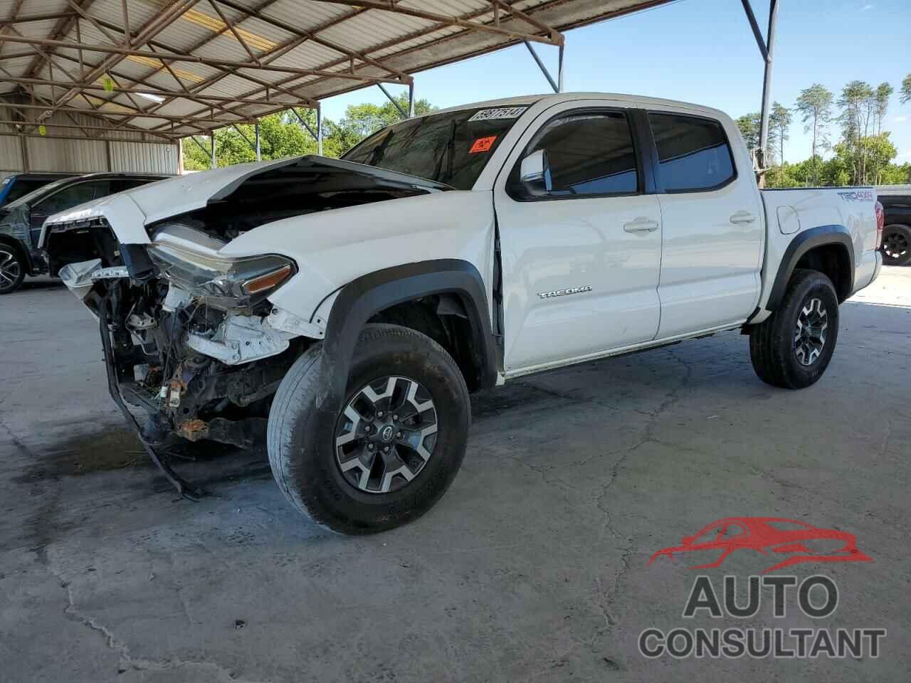 TOYOTA TACOMA 2018 - 5TFCZ5AN6JX160709