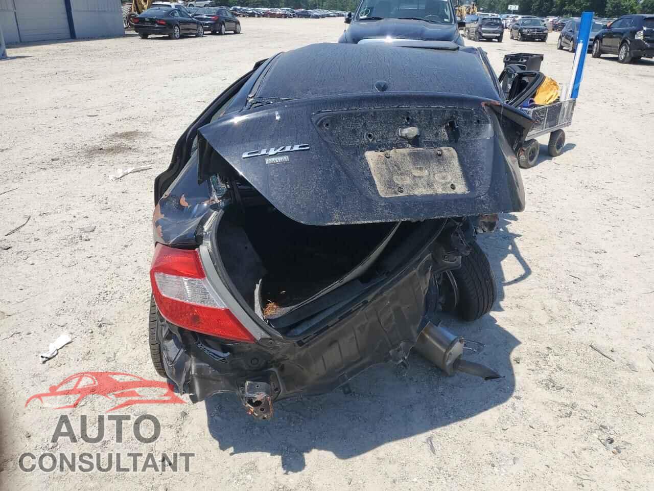 HONDA CIVIC 2012 - 2HGFB2F90CH506578