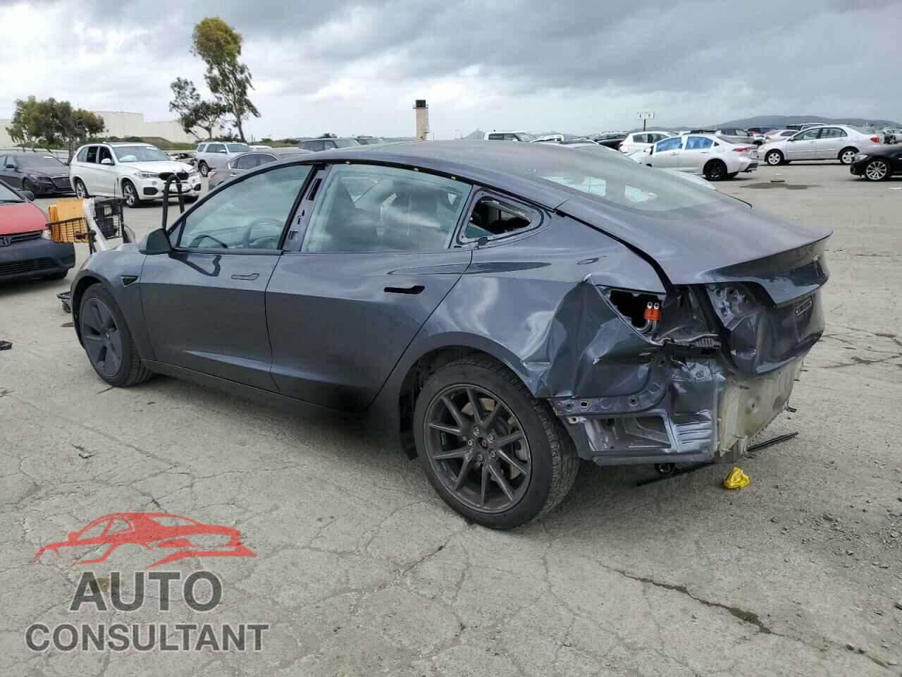 TESLA MODEL 3 2023 - 5YJ3E1EA8PF610083