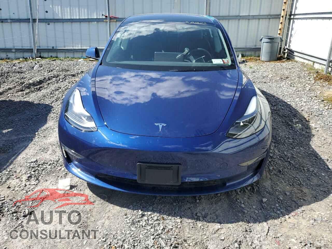 TESLA MODEL 3 2023 - 5YJ3E1EB0PF599105