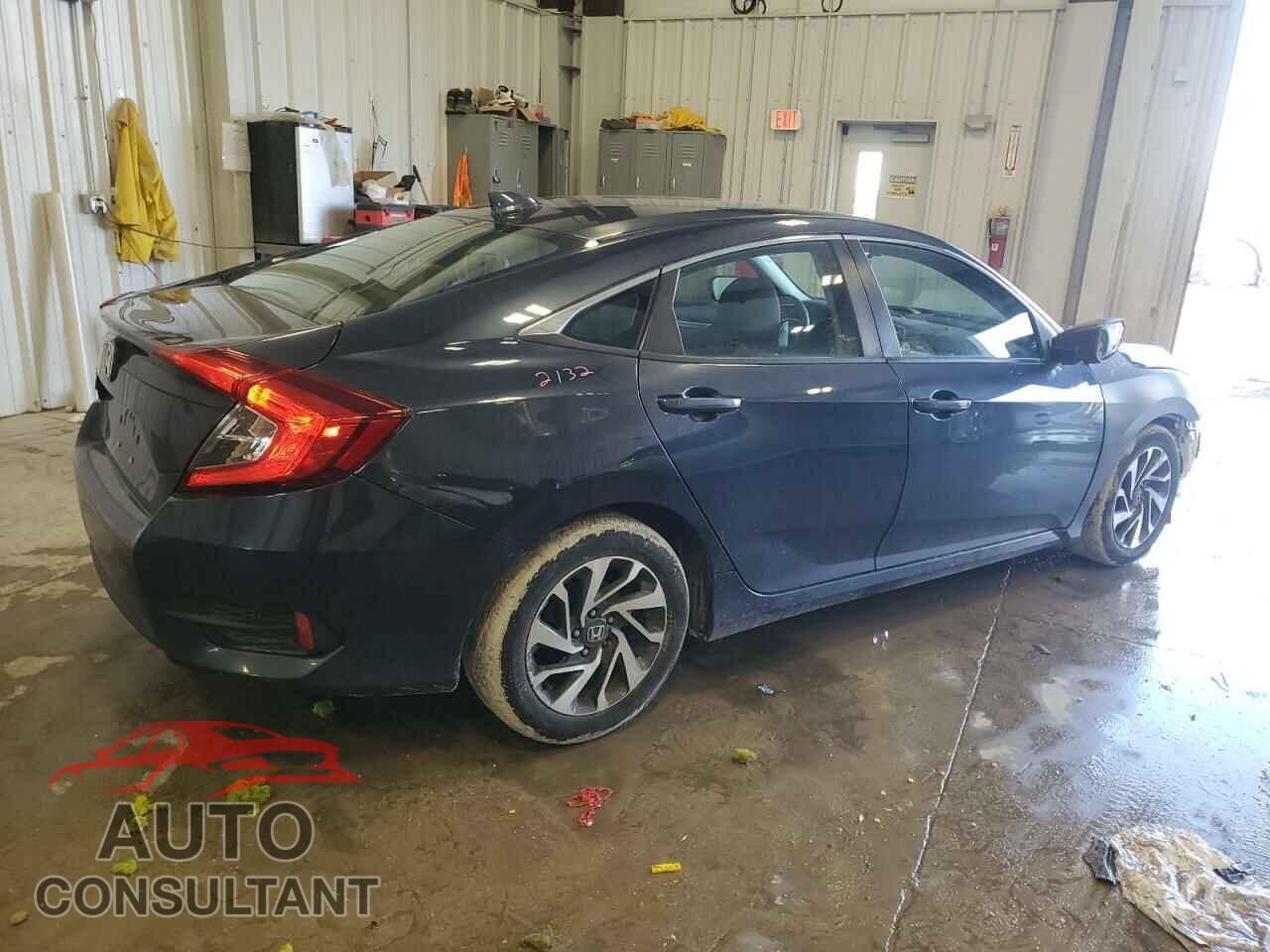 HONDA CIVIC 2017 - 19XFC2F78HE078806