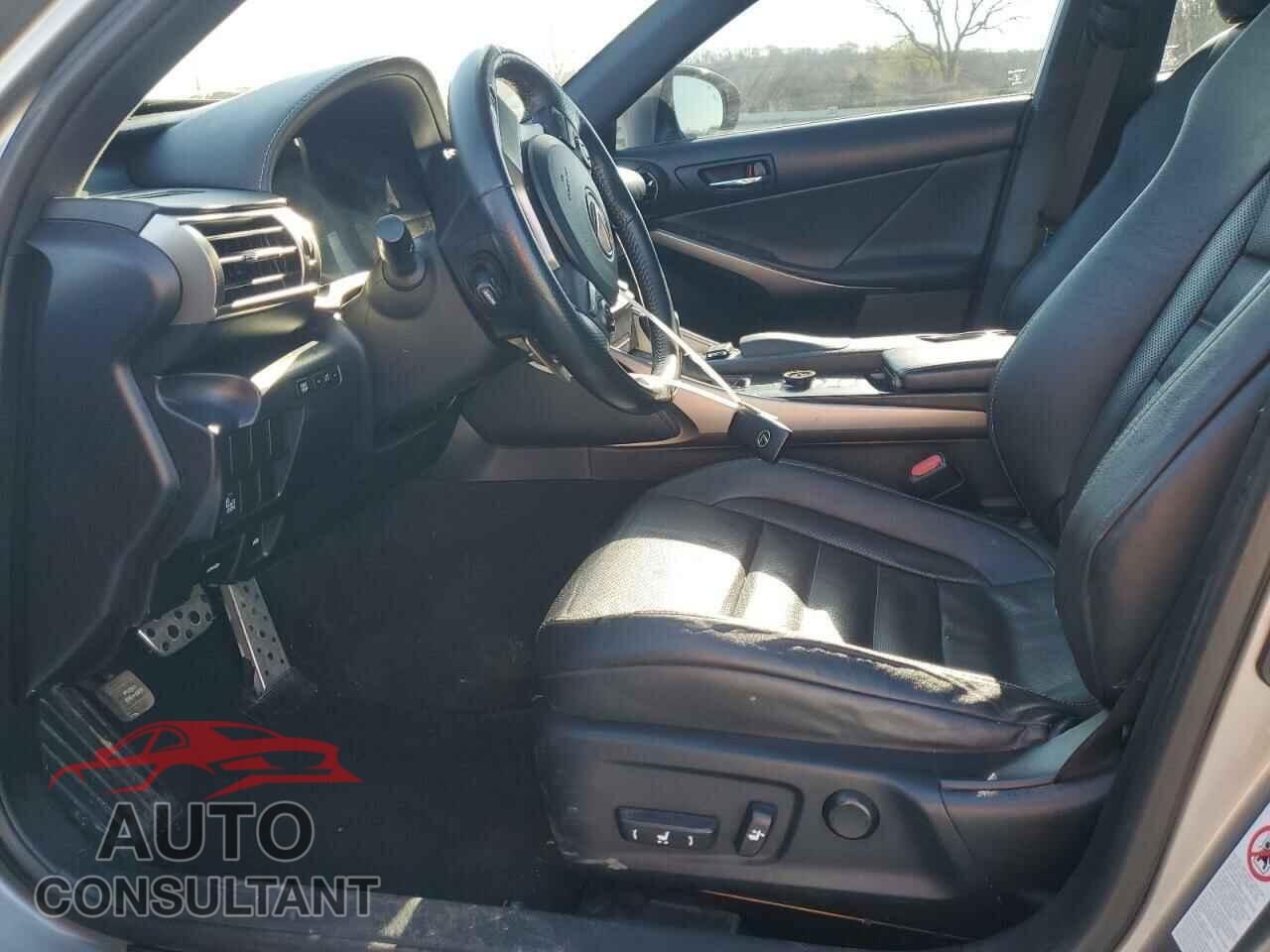 LEXUS IS 2015 - JTHCF1D26F5016548