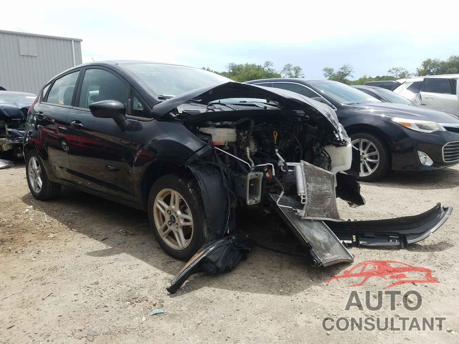 FORD FIESTA 2017 - 3FADP4EJ4HM149838