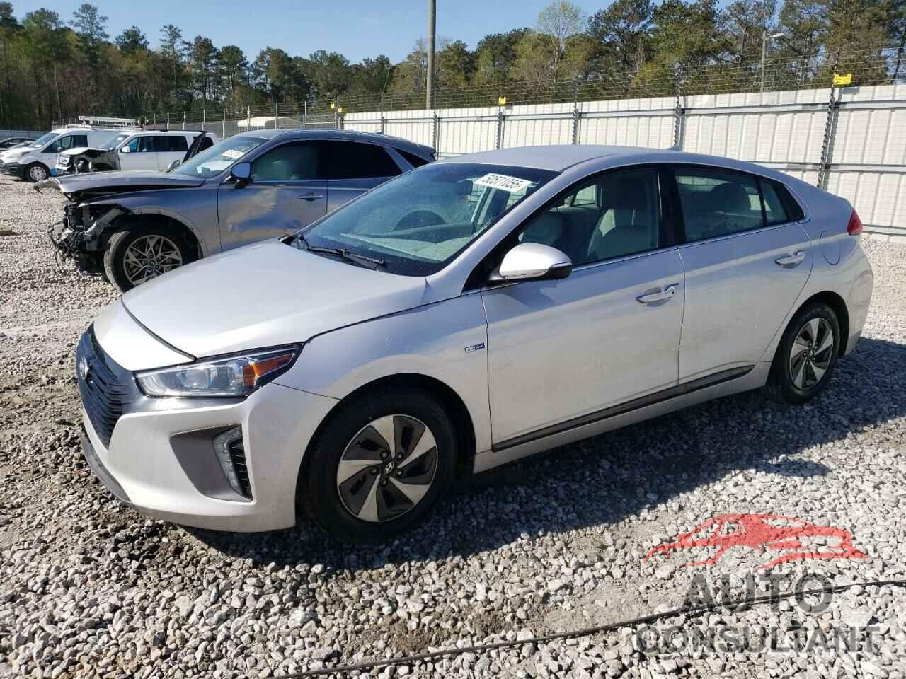 HYUNDAI IONIQ 2017 - KMHC75LC1HU031253