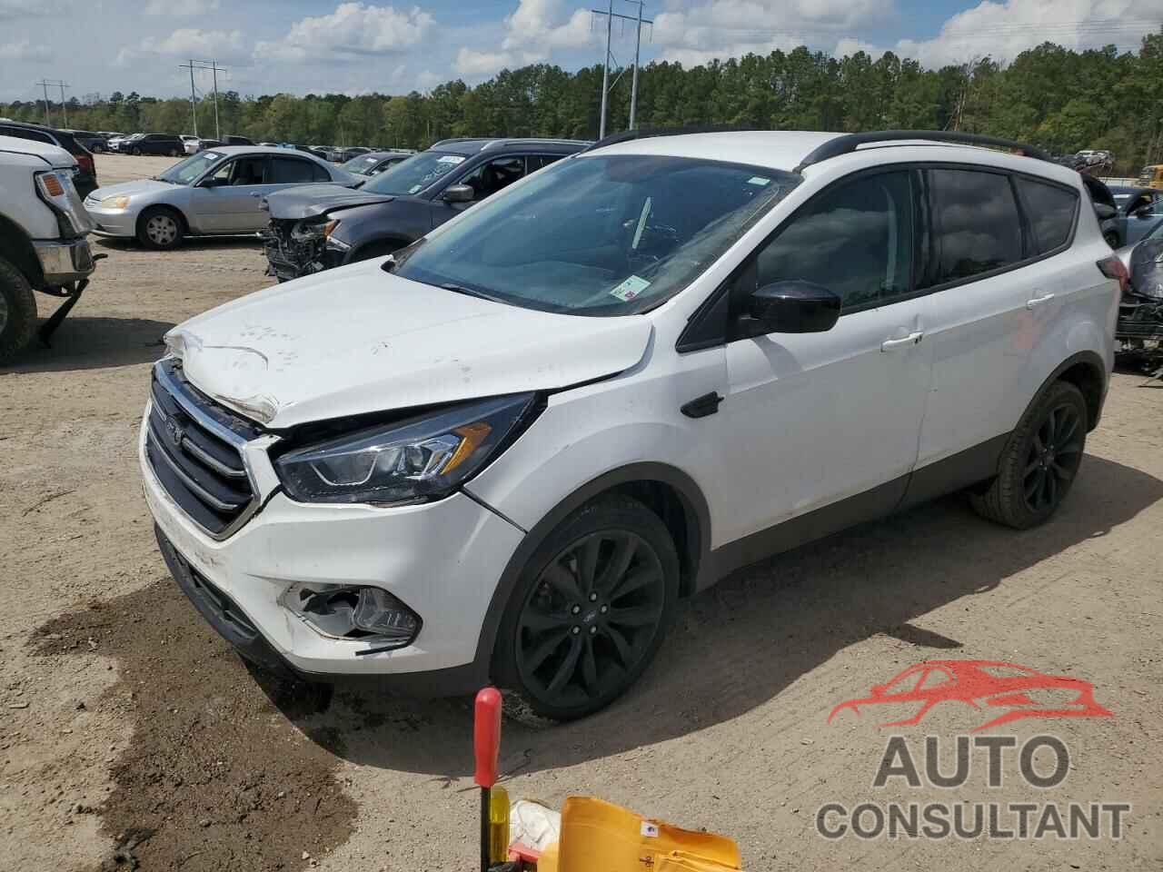 FORD ESCAPE 2019 - 1FMCU0GD2KUA64767