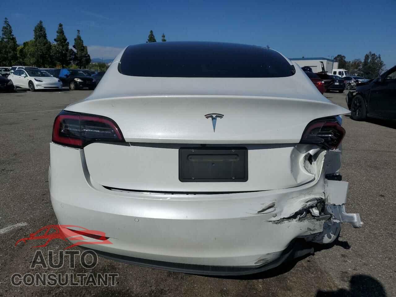 TESLA MODEL 3 2021 - 5YJ3E1EA0MF029933