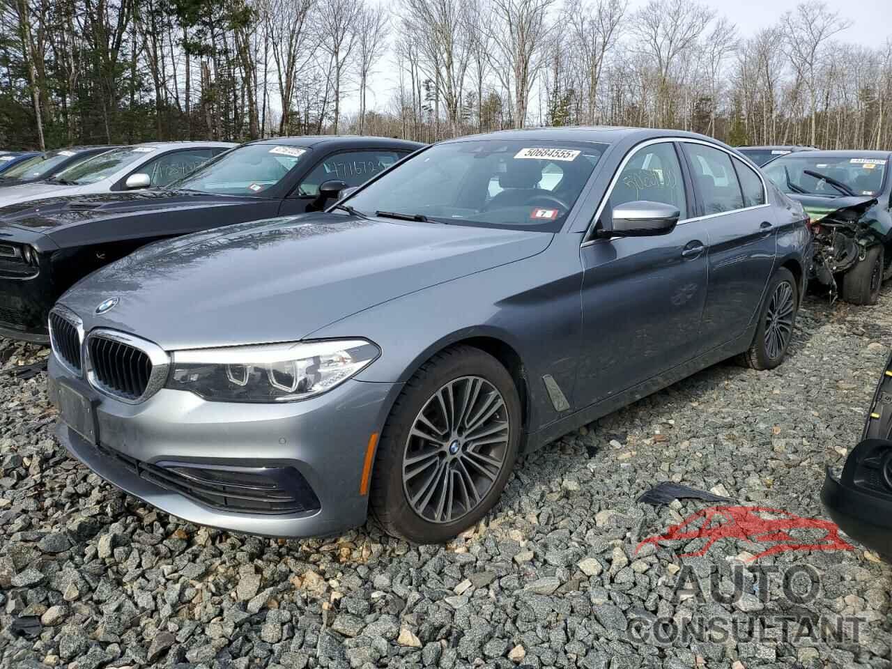 BMW 5 SERIES 2019 - WBAJA7C50KWW09782