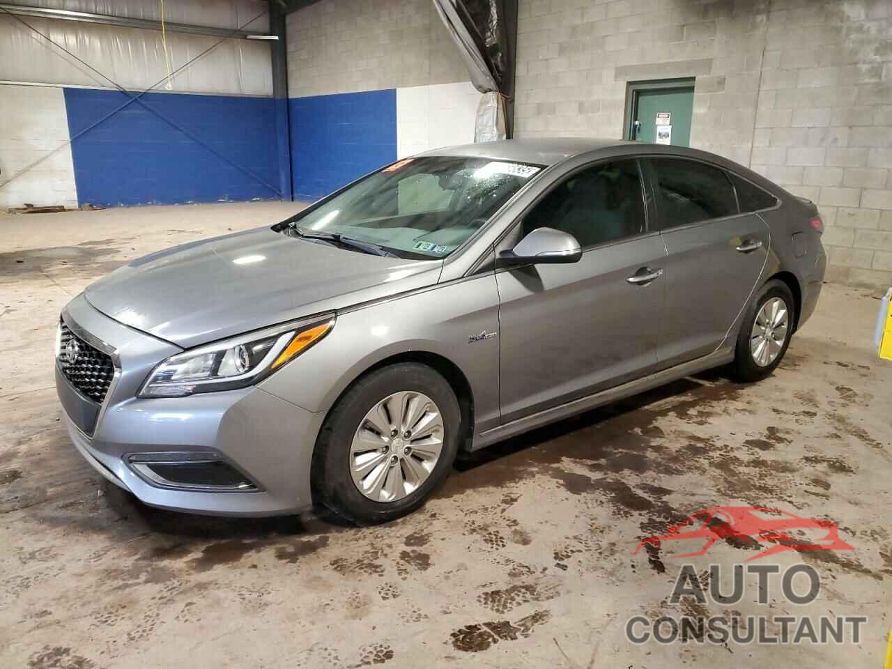 HYUNDAI SONATA 2017 - KMHE24L37HA075485