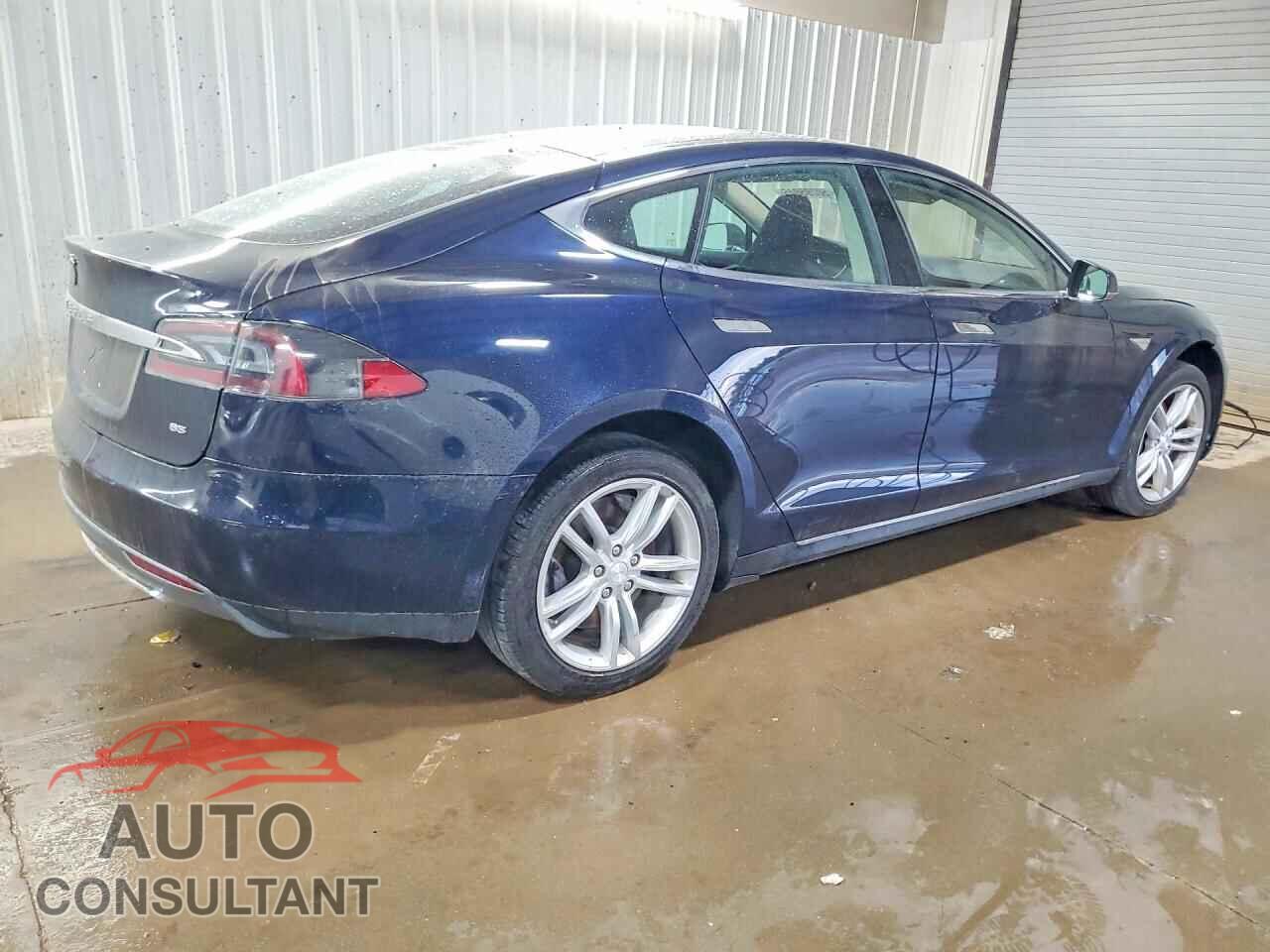 TESLA MODEL S 2013 - 5YJSA1CN2DFP14528
