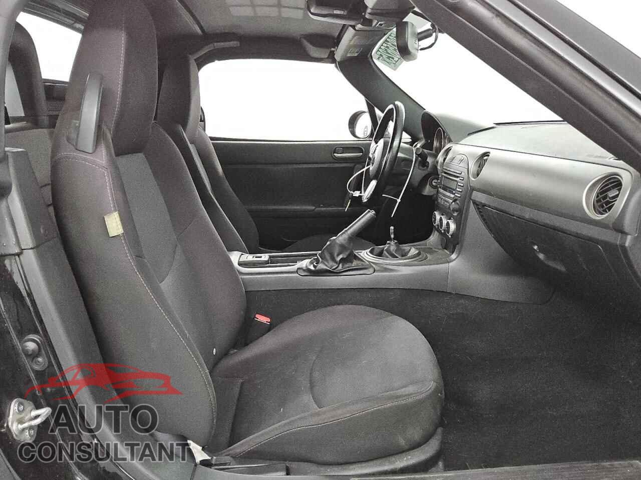 MAZDA MX5 2011 - JM1NC2MFXB0219073