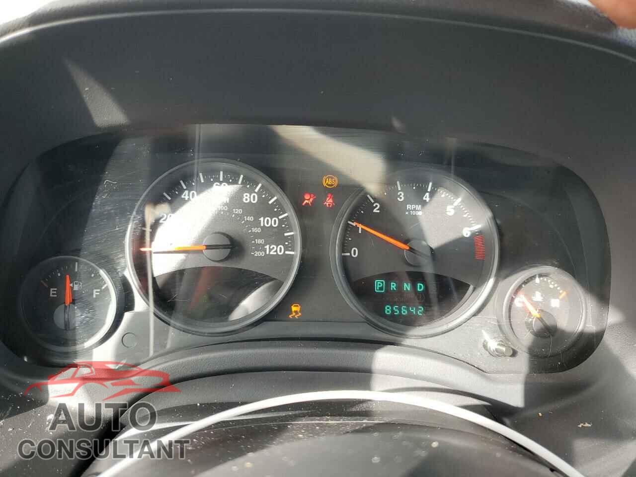 JEEP COMPASS 2011 - 1J4NF1FB4BD164330