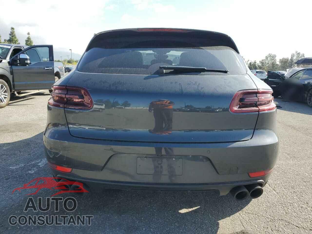 PORSCHE MACAN 2017 - WP1AG2A58HLB51229