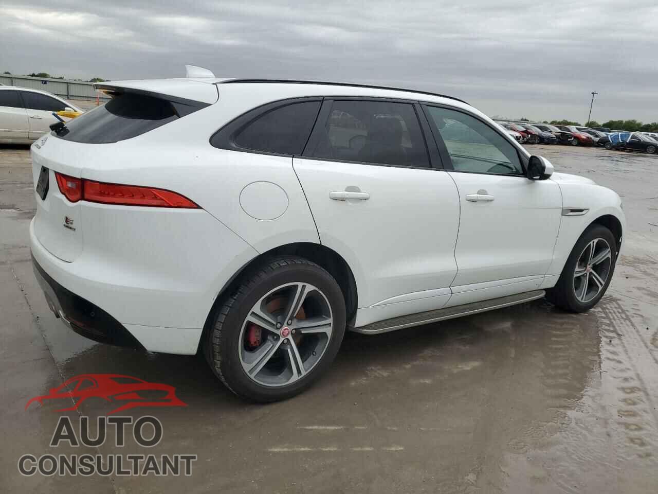 JAGUAR F-PACE 2018 - SADCM2FV8JA298541