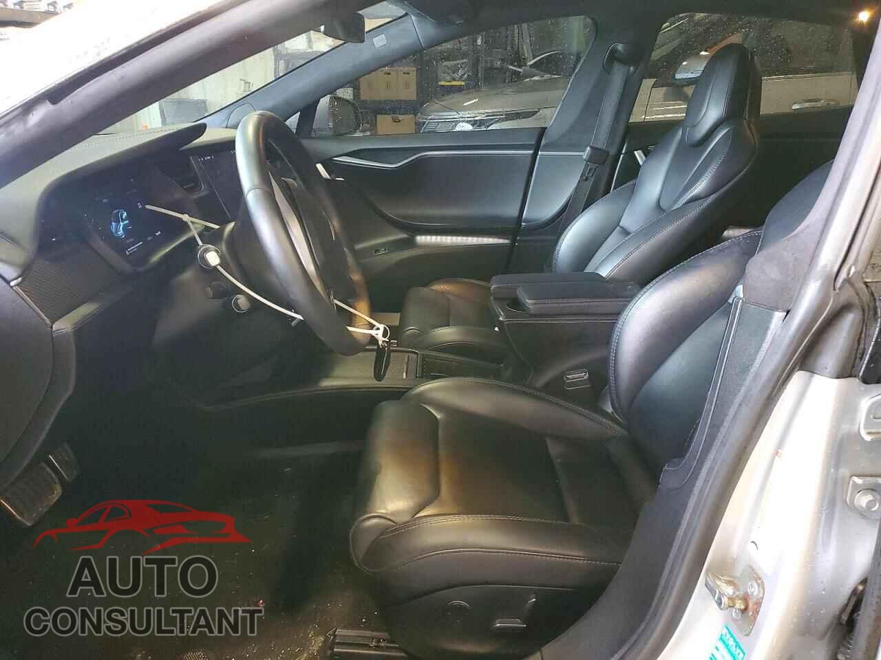 TESLA MODEL S 2018 - 5YJSA1E23JF275399