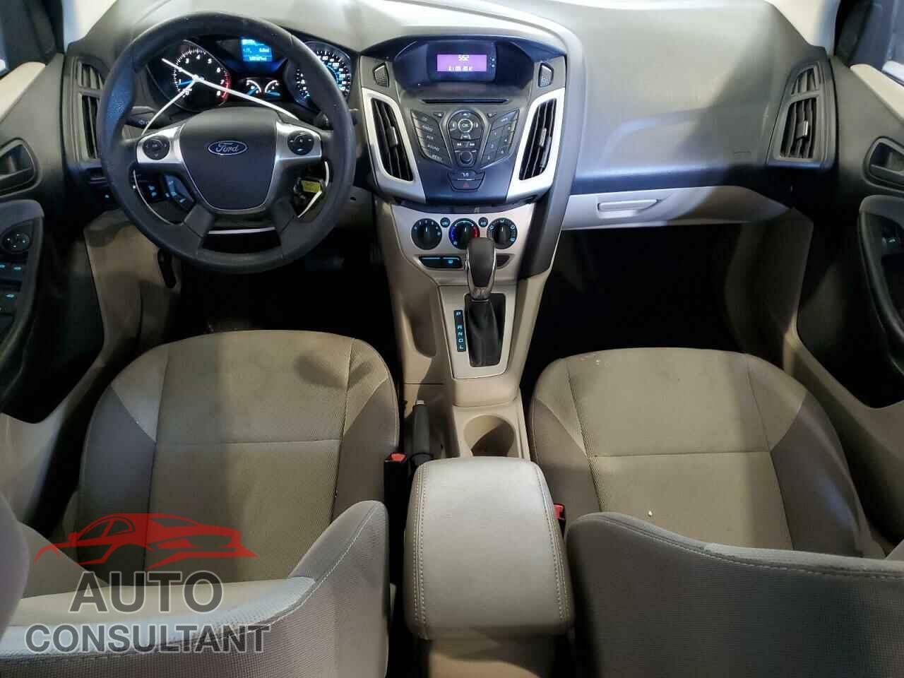 FORD FOCUS 2012 - 1FAHP3F24CL335702