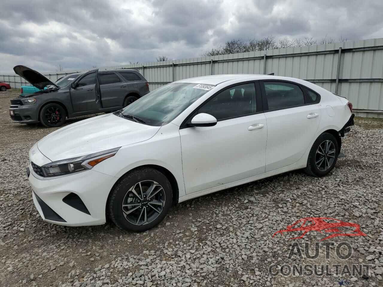 KIA FORTE 2024 - 3KPF24AD7RE731428