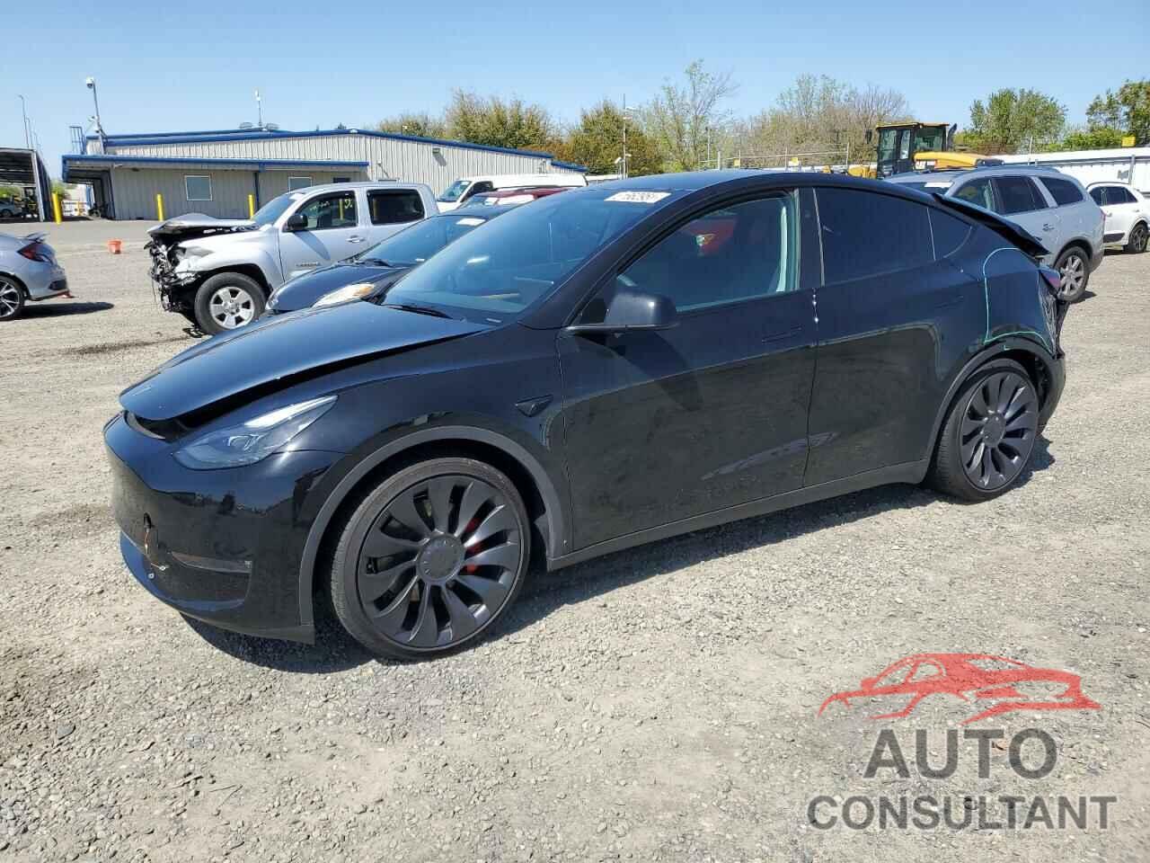 TESLA MODEL Y 2024 - 7SAYGDEF4RF048556