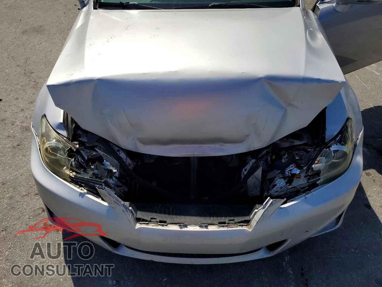 LEXUS IS 2012 - JTHBF5C29C5175662