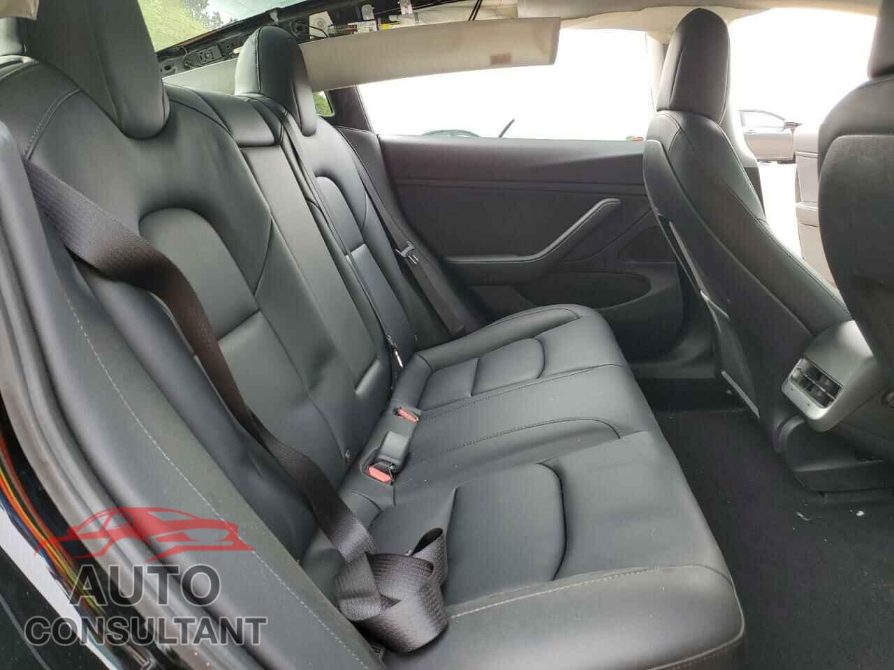 TESLA MODEL 3 2021 - 5YJ3E1EC8MF868388