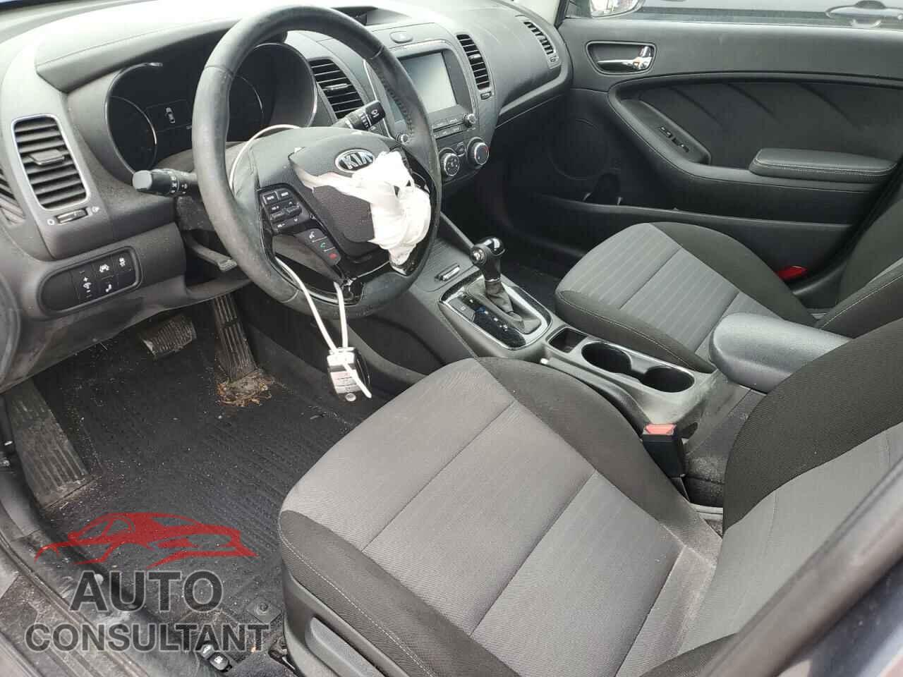 KIA FORTE 2017 - 3KPFL4A79HE149689