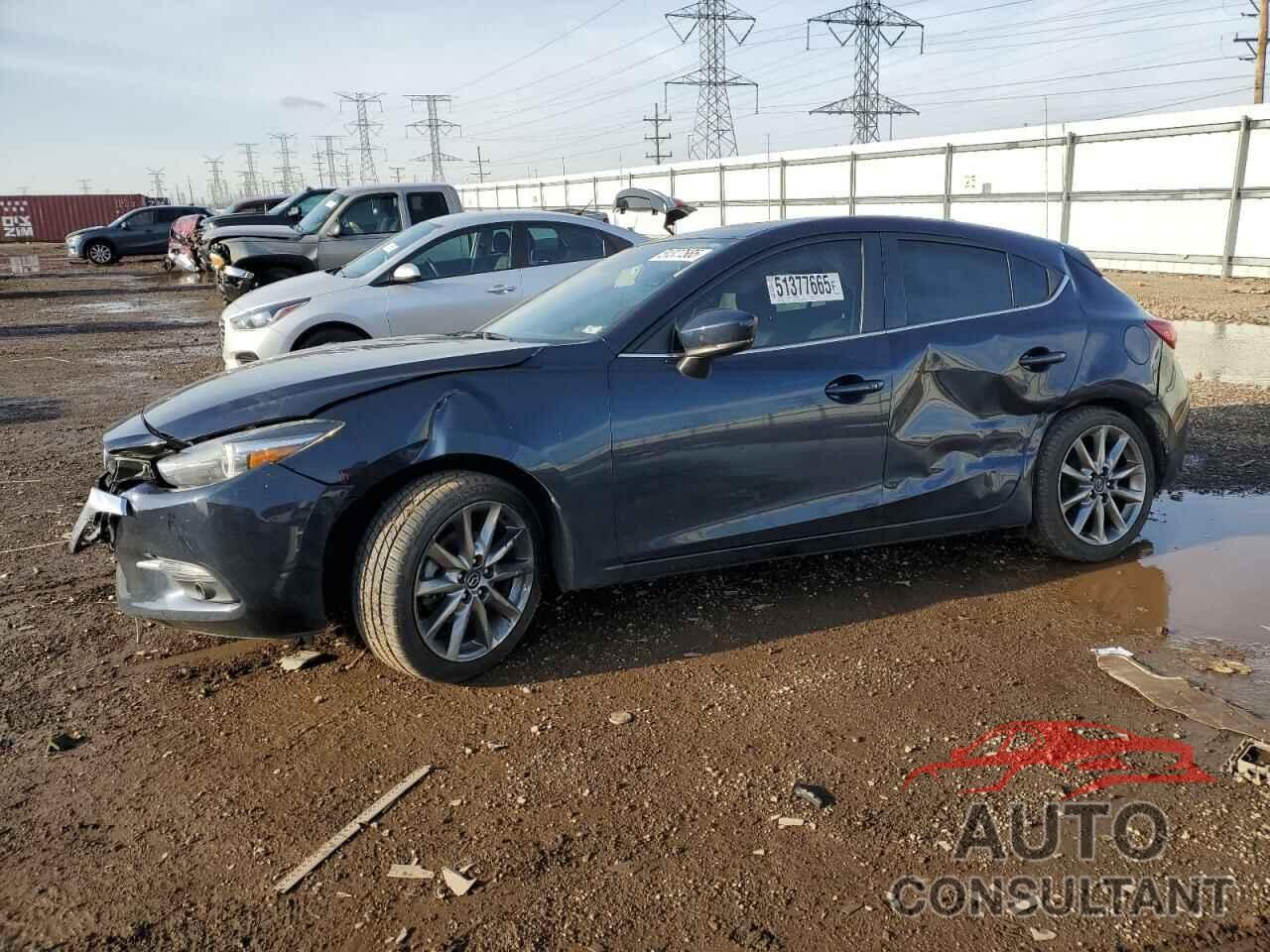 MAZDA 3 2018 - 3MZBN1M31JM193078