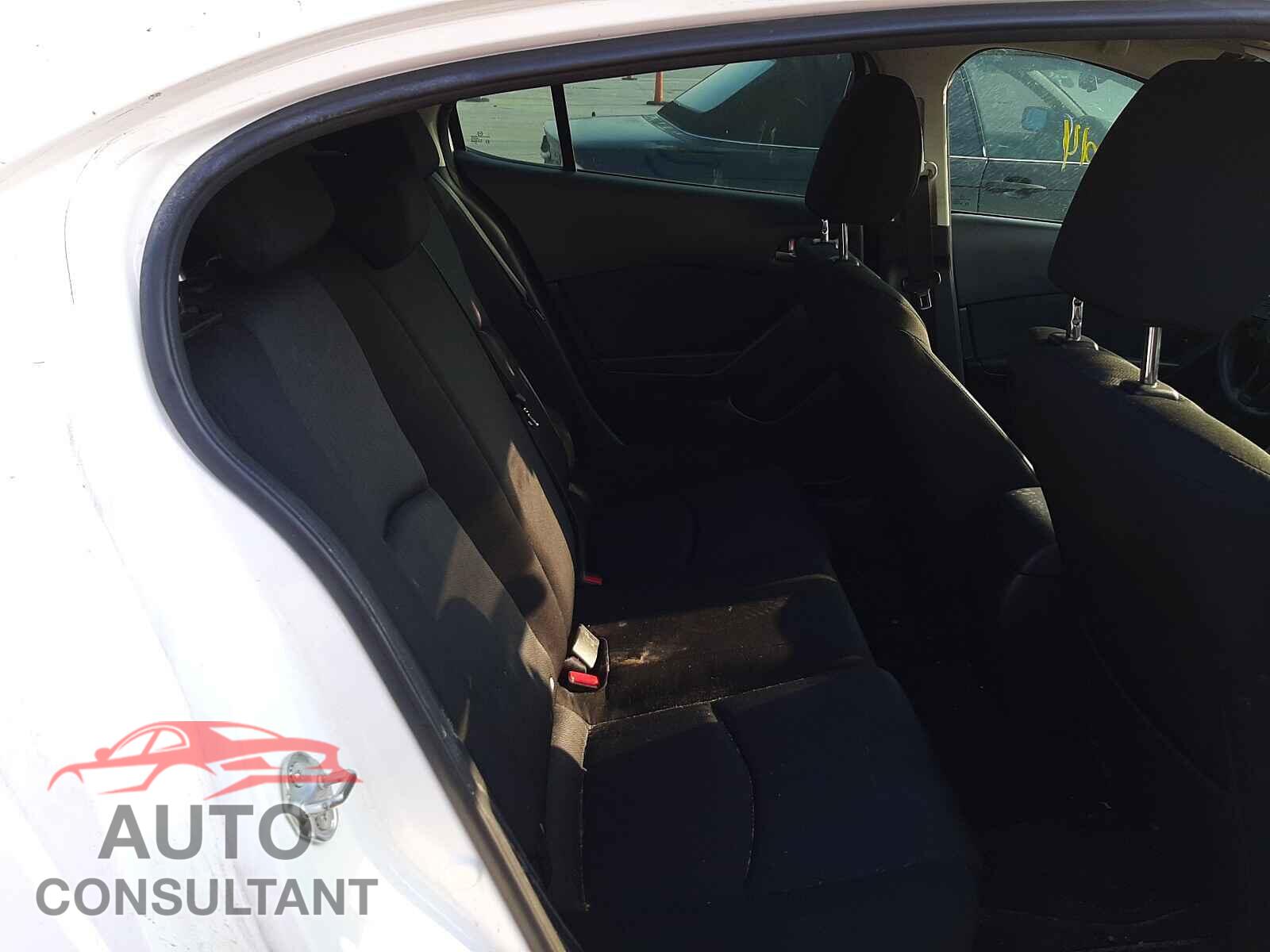 MAZDA 3 2016 - 3MZBM1J78GM257524