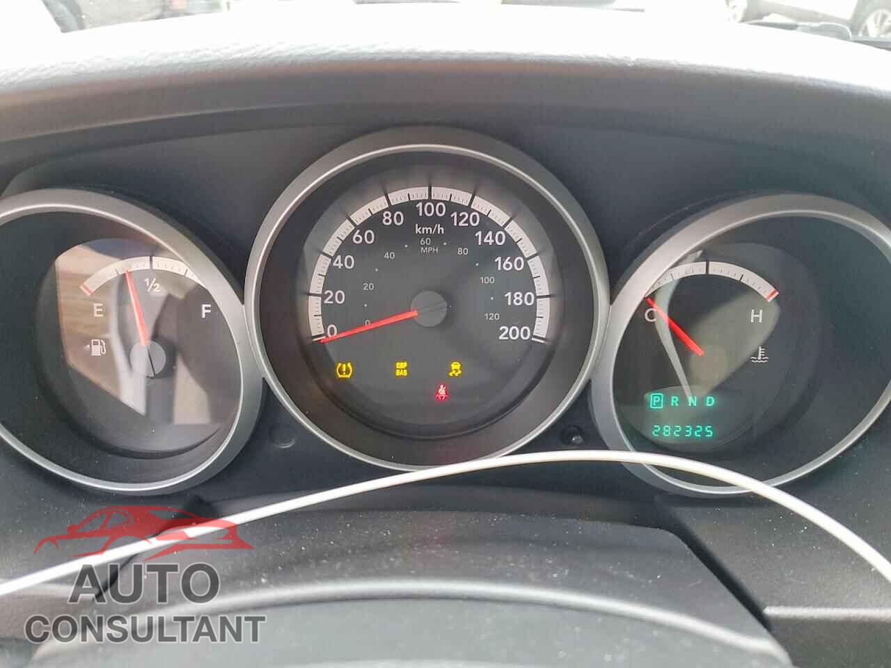DODGE CARAVAN 2010 - 2D4RN4DE6AR111829