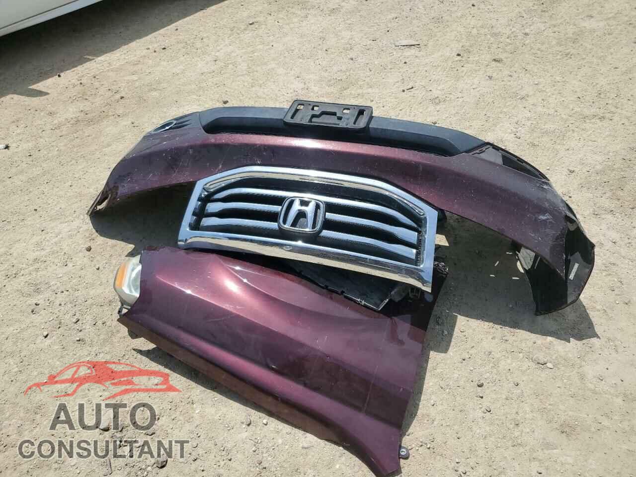 HONDA PILOT 2015 - 5FNYF3H56FB018354