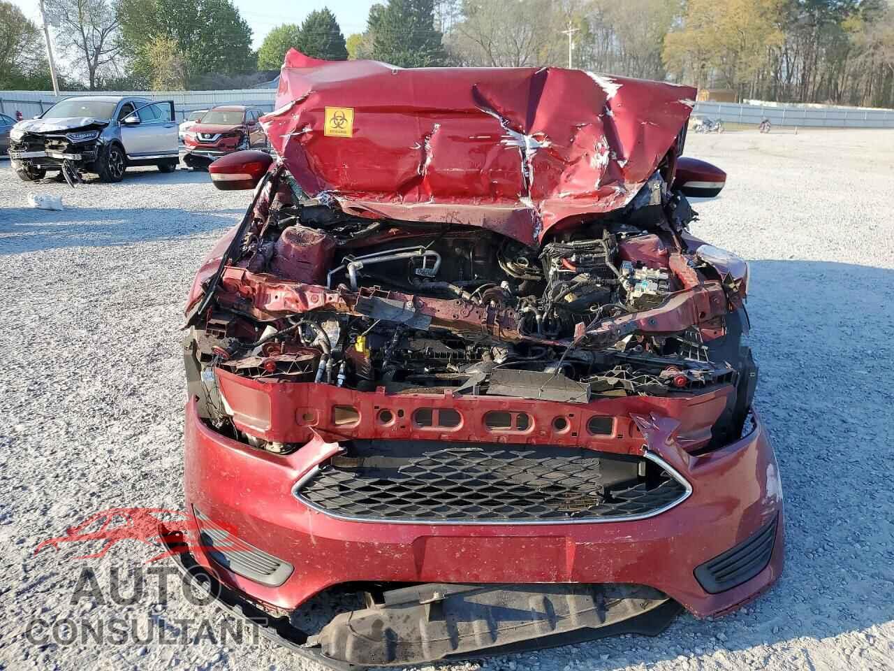 FORD FOCUS 2016 - 1FADP3F2XGL287787