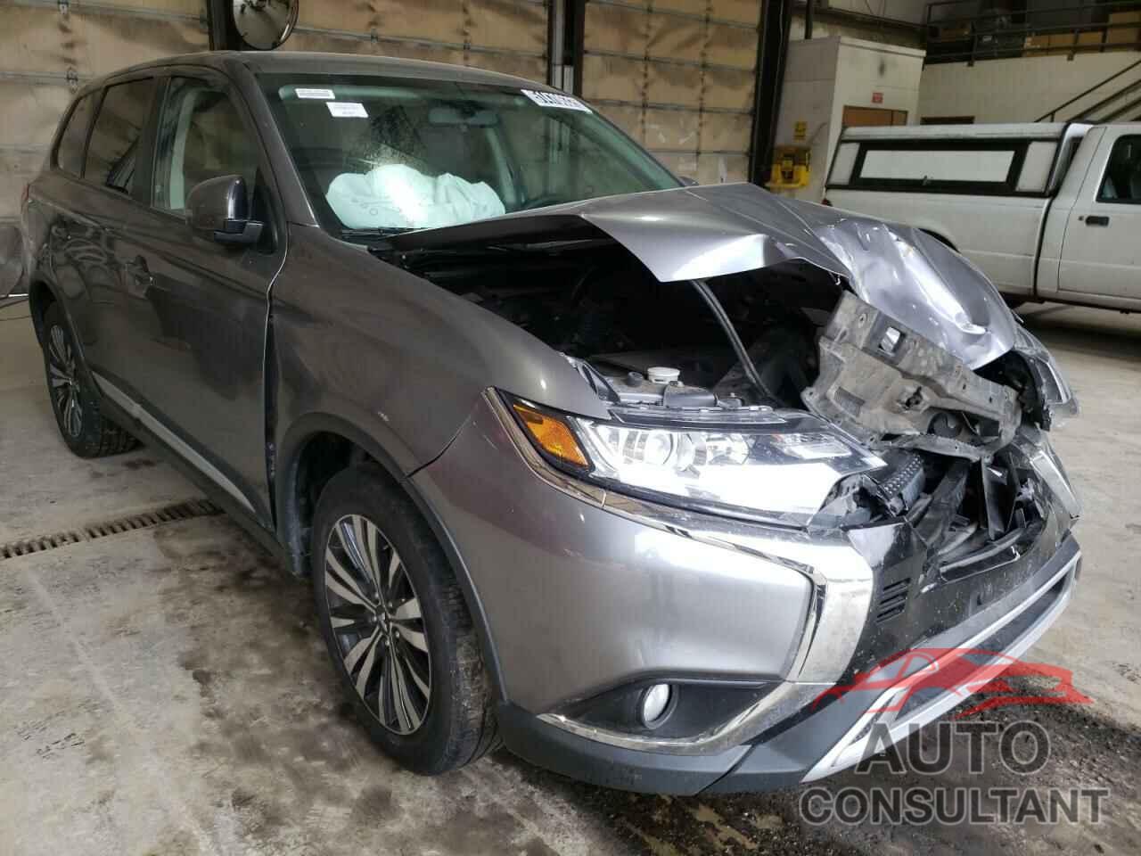 MITSUBISHI OUTLANDER 2019 - JA4AD3A36KZ042796