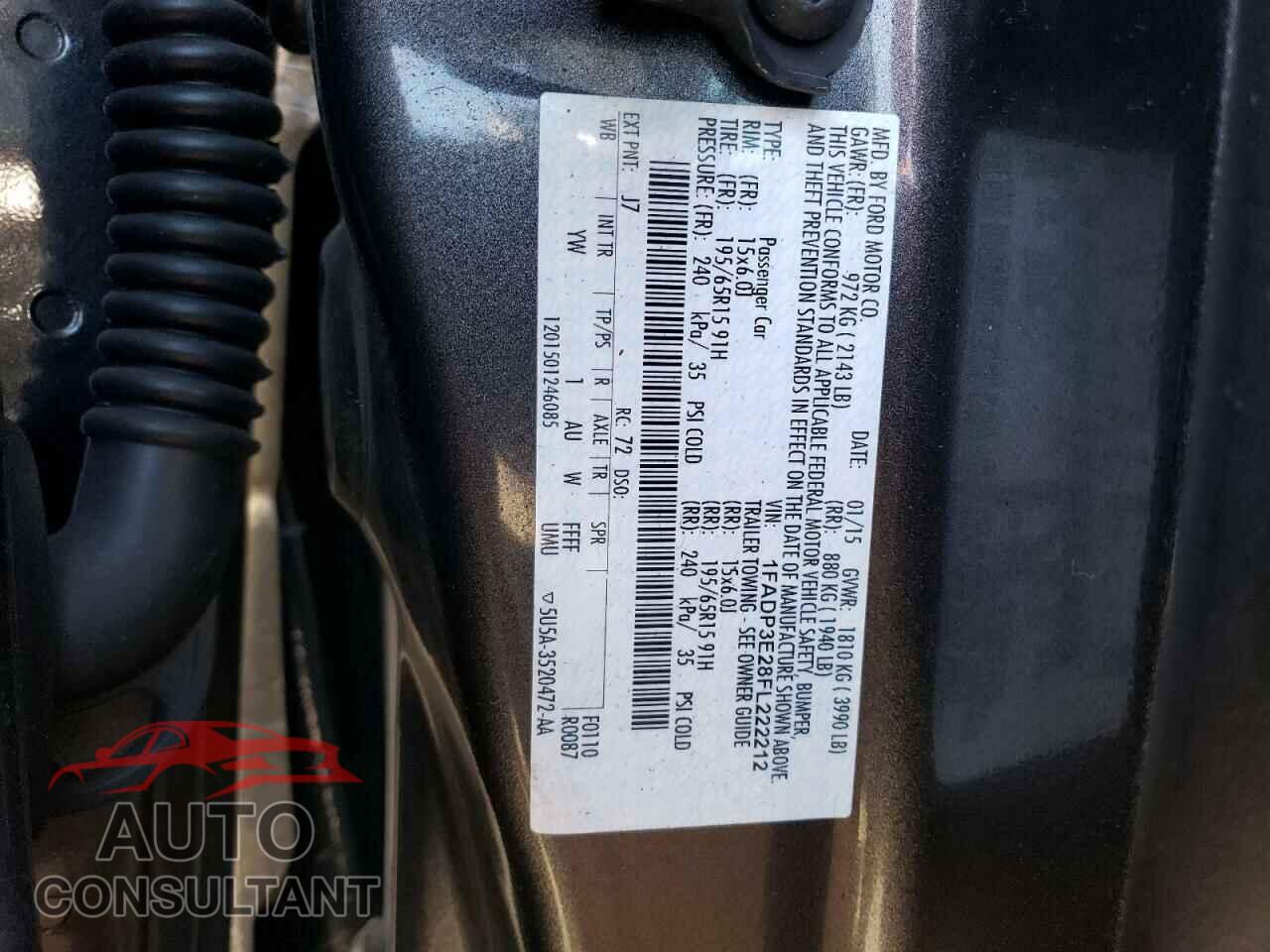 FORD FOCUS 2015 - 1FADP3E28FL222212