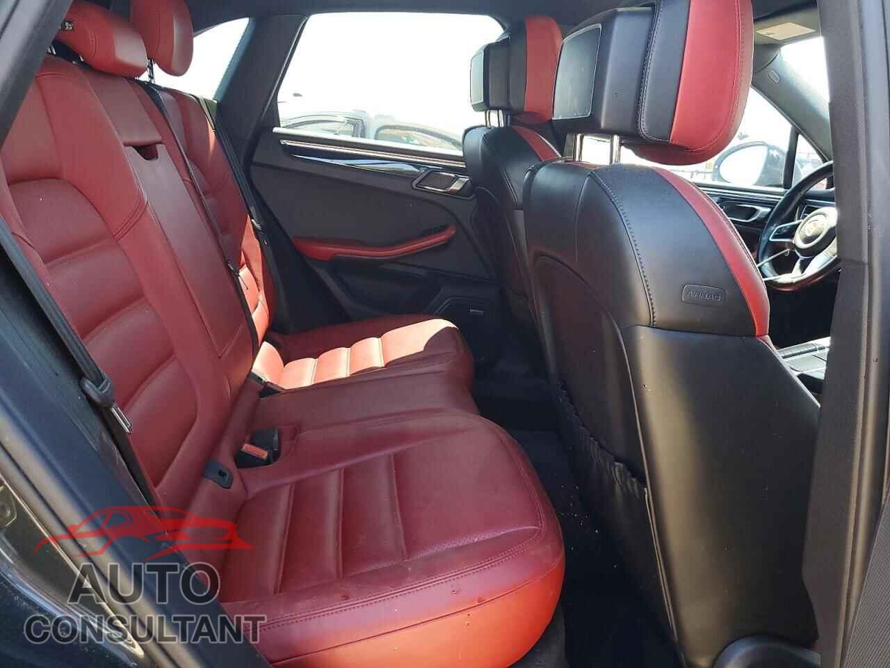 PORSCHE MACAN 2017 - WP1AB2A56HLB15523