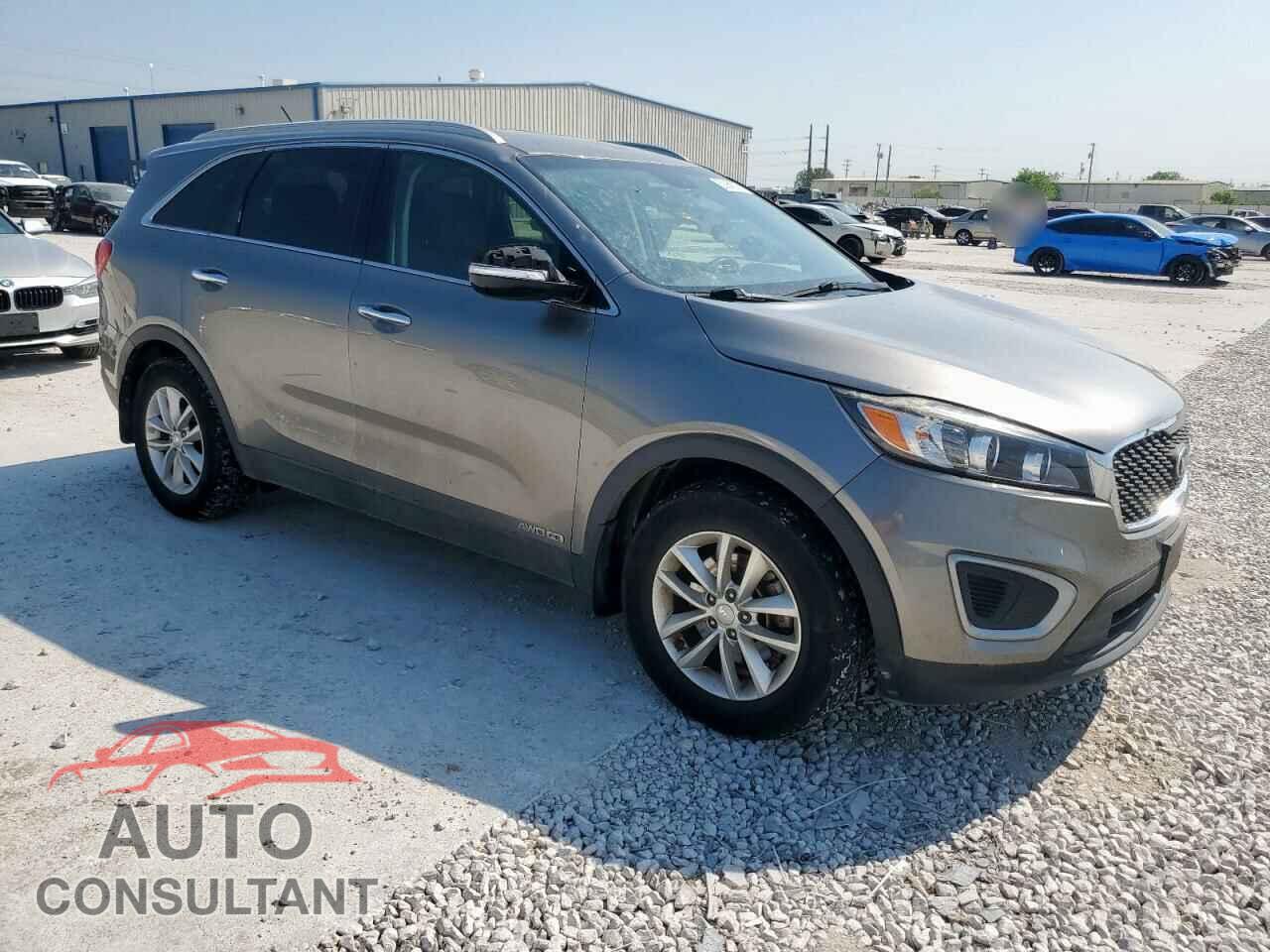 KIA SORENTO 2017 - 5XYPGDA54HG324313