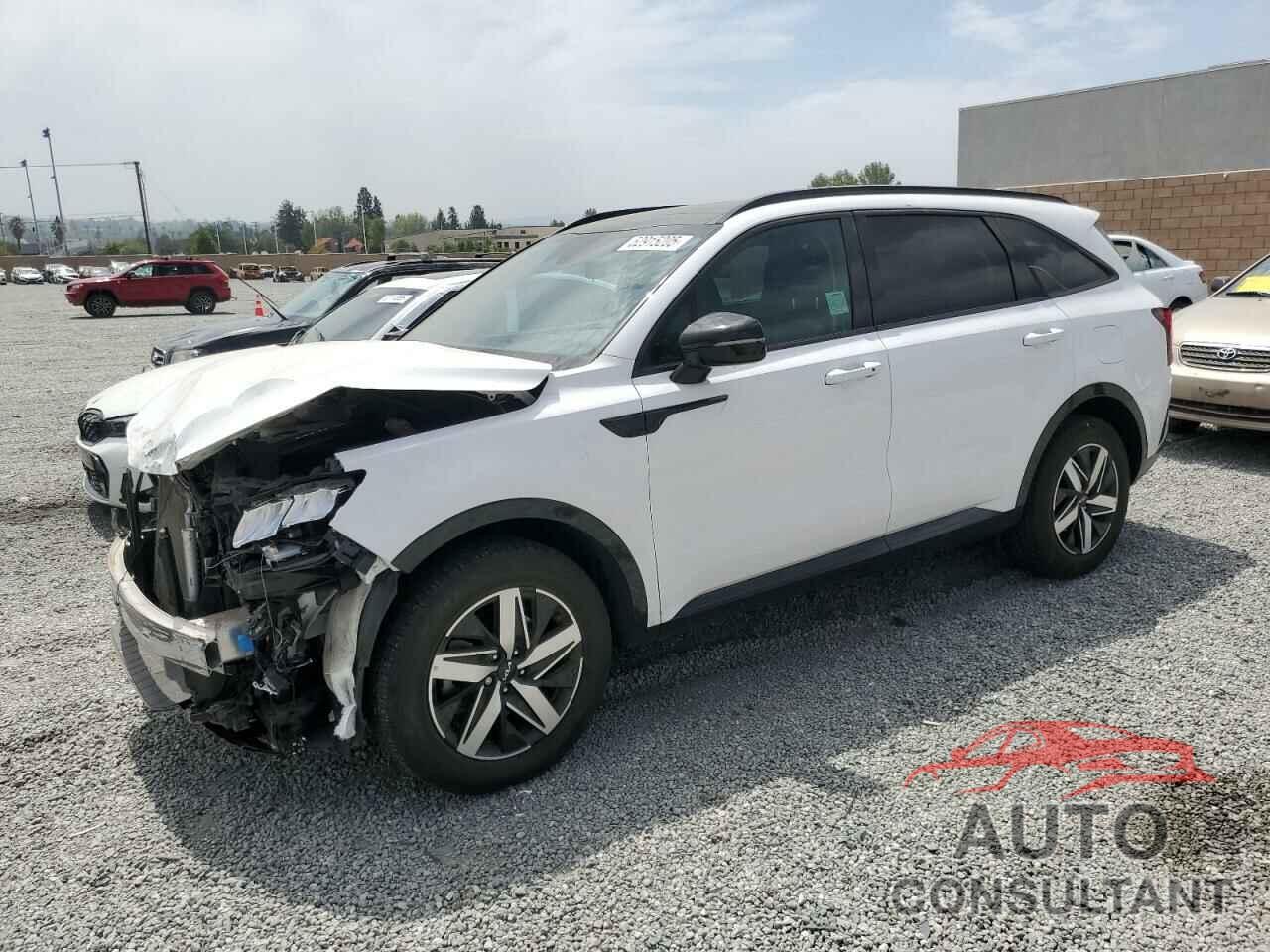 KIA SORENTO 2023 - 5XYRL4LC2PG197110